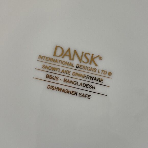 DANSK Snowflake Set of 3 Bread Butter Plates Gold Accents Discontinued - Picture 4 of 7